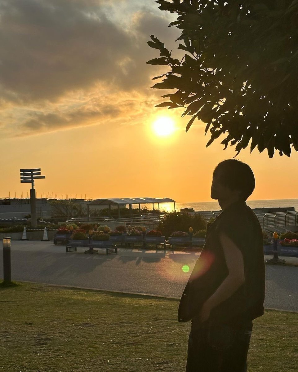 swlovezone's tweet image. kim sunwoo 🚬