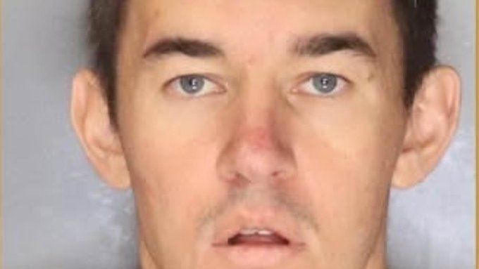 GeneralMCNews's tweet photo. BREAKING: A father has been arrested for beheading his one-year-old son in a shocking crime in California. https://t.co/Vq8DP0rzWp