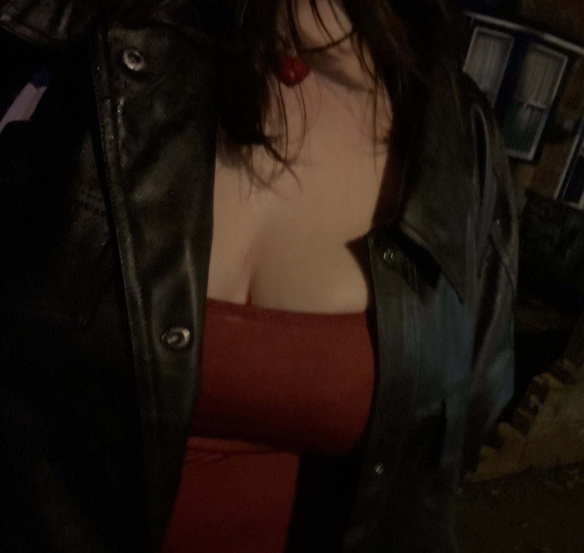 hii i’m looking for new moots 🤍#promotwt 

꣑୧ she/they | 20 
꣑୧ books- thriller, romance, fantasy
꣑୧ music, fashion, films, anime, kdrama
꣑୧ BTS ult 

 ᯓ ❥ chronic yapper and Lana Myers wife <33 

#booktwt #filmtwt #kpoptwt #anitwt 

♡ / ↻ to be moots ifb 💌