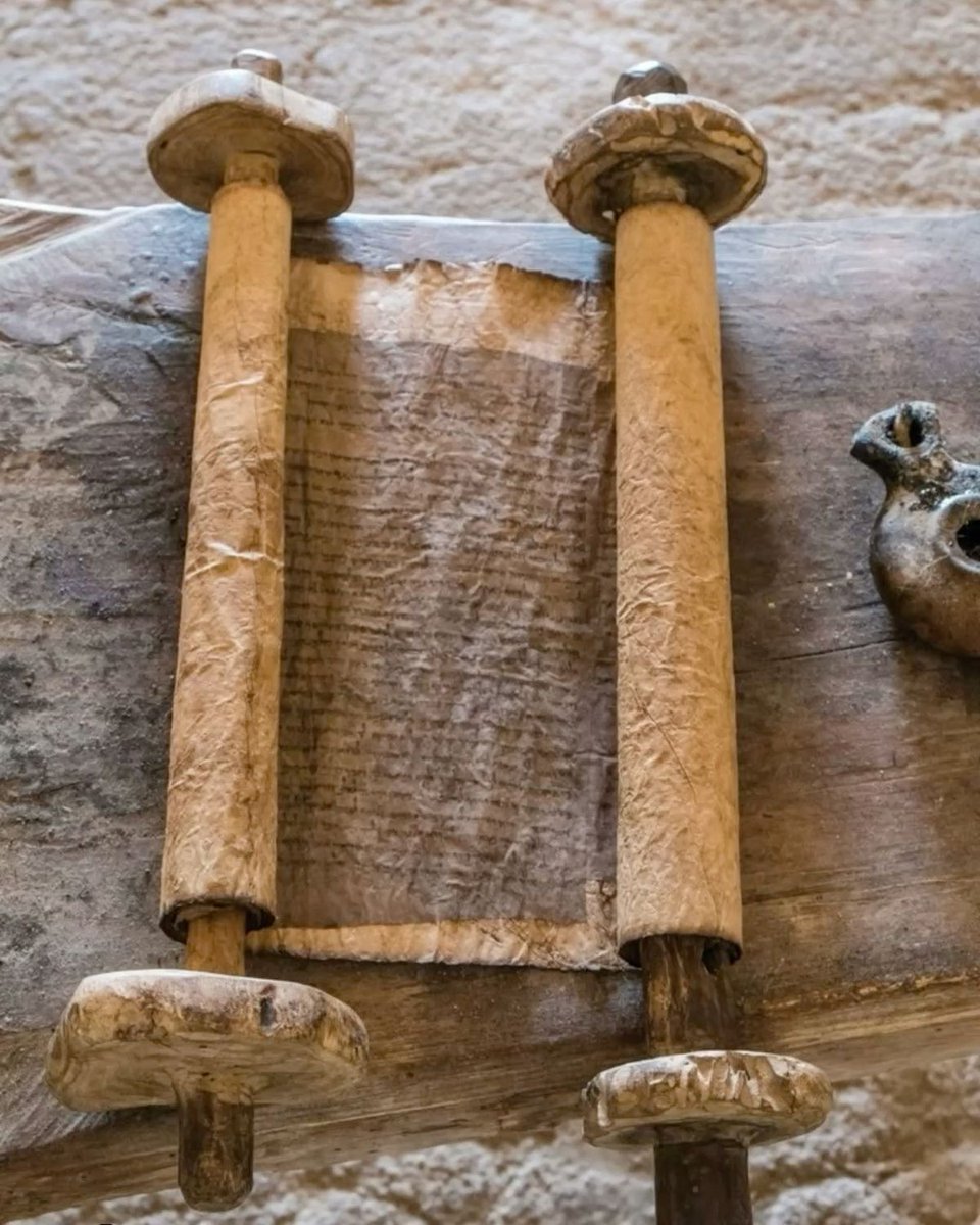 DanielvsBabylon's tweet image. And the heaven departed as a scroll when it is rolled together; and every mountain and island were moved out of their places
Revelation 6:14