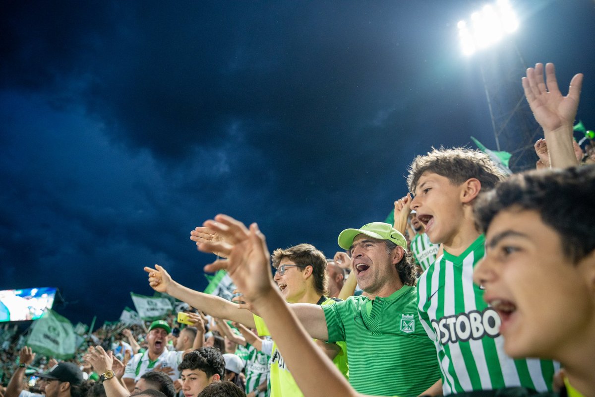 FicoGutierrez's tweet photo. Somos campeones otra vez 💚
Grande @nacionaloficial .
Gracias verde. 
18 Estrellas ⭐️⭐️⭐️⭐️⭐️⭐️���️⭐️⭐️⭐️⭐️⭐️⭐️⭐️⭐️⭐️⭐️⭐️💚.
Y el Deportes Tolima, como siempre, un gran rival. Felicitaciones por el subcampeonato. https://t.co/1rAPaZpbjH