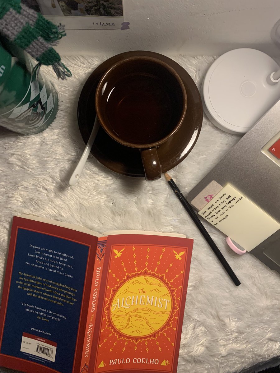00aleyu's tweet photo. pagi ini 👩🏻‍💻☕️📚 https://t.co/H4mxKlNbgz