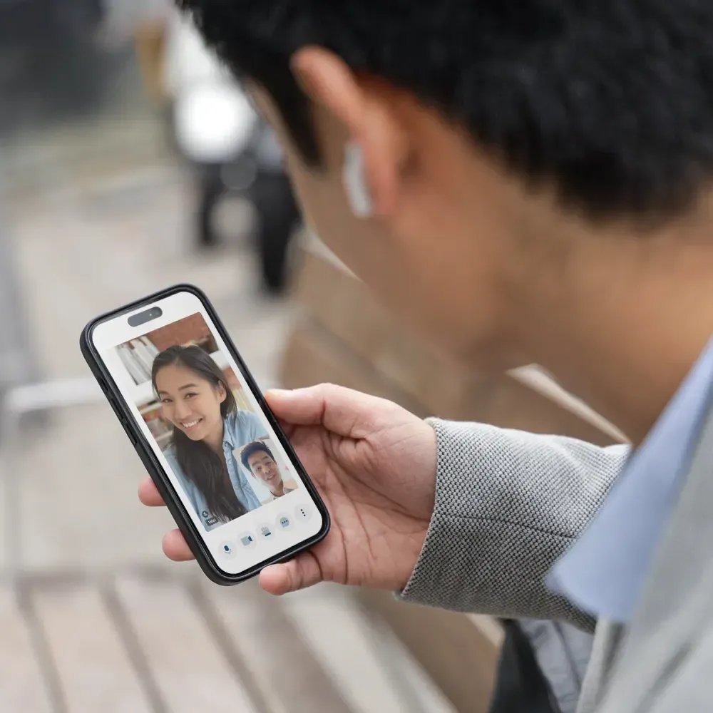 WSE_Global's tweet image. We guarantee you will learn with our method that meets recognized international standards. Enjoying a flexible schedule that will fit your busy life, combining self-study with teacher-led classes whenever you are ready. 💻📚 #LearnEnglish #HybridLearning #CERFStandards