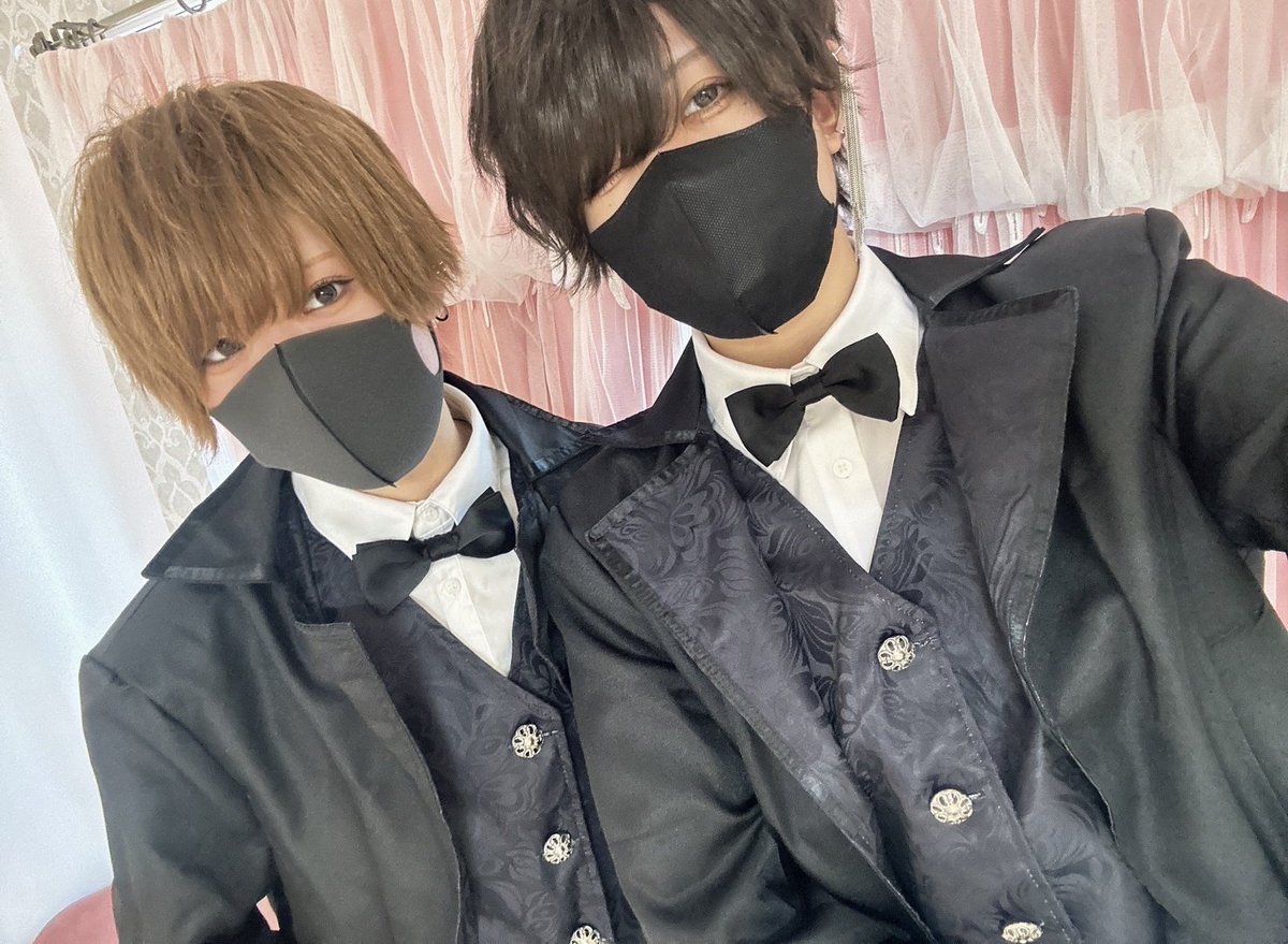 SeeK_0528's tweet photo. SeeK ステラエトワールさんにて
16:00〜22:00 までいます❤💙

待ってるよ🥂 ͛ https://t.co/HrGl38cM9v