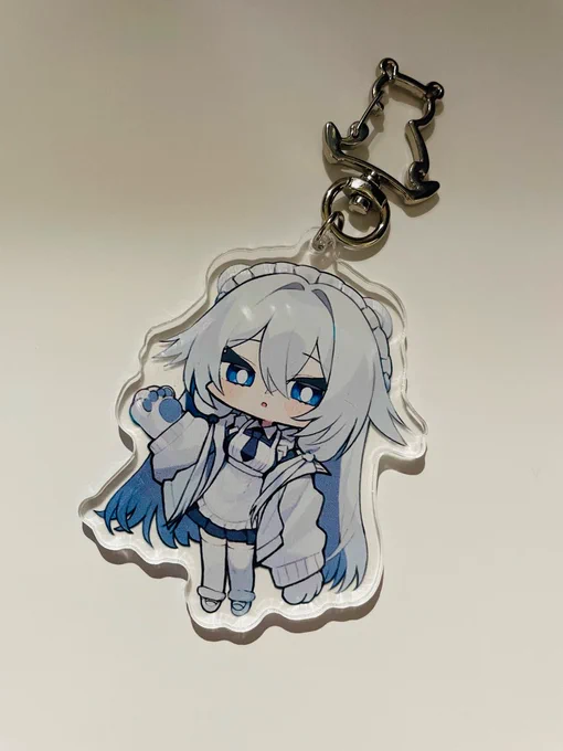 しろくまちゃんのアクキー届いた!!冬コミに持っていく! 