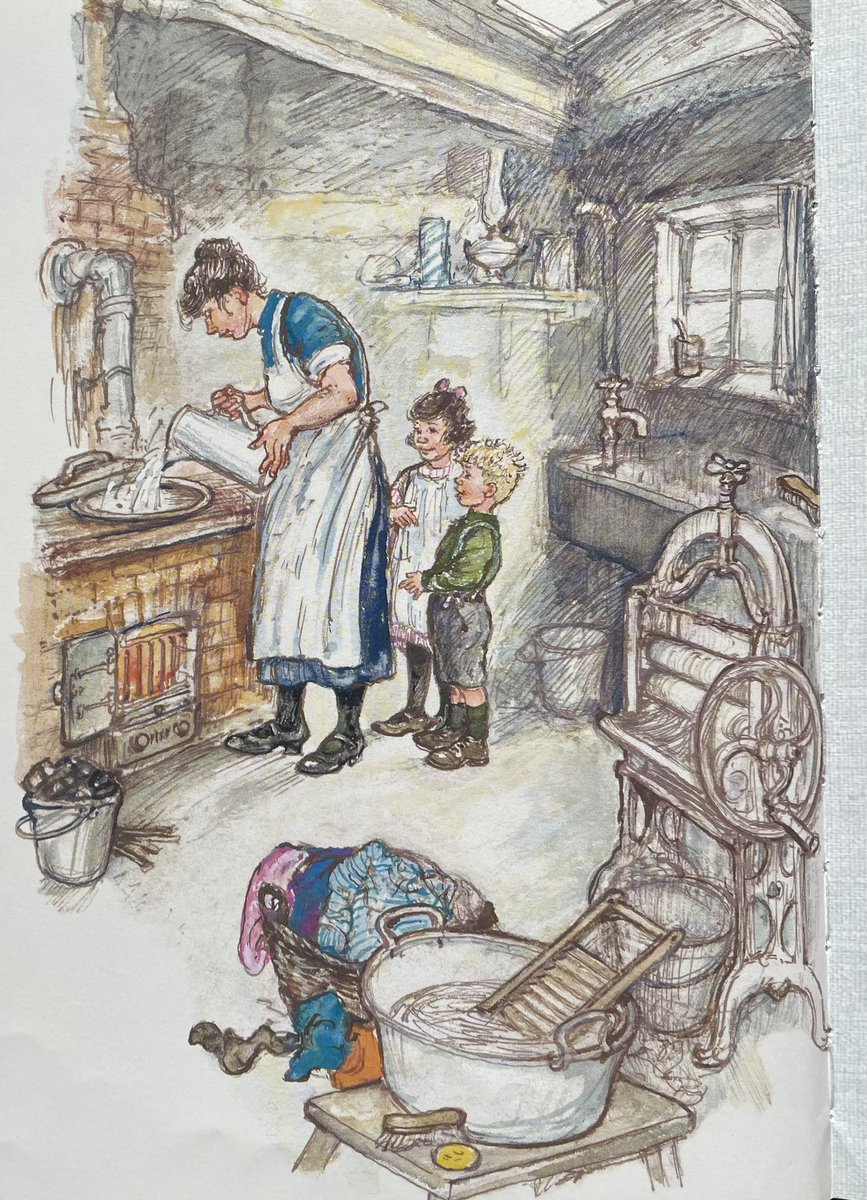 ShirleyHughes_'s tweet photo. The Christmas Eve Ghost is set in 1930s Liverpool - and includes an author’s note from Shirley https://t.co/tVDAS91MY9
