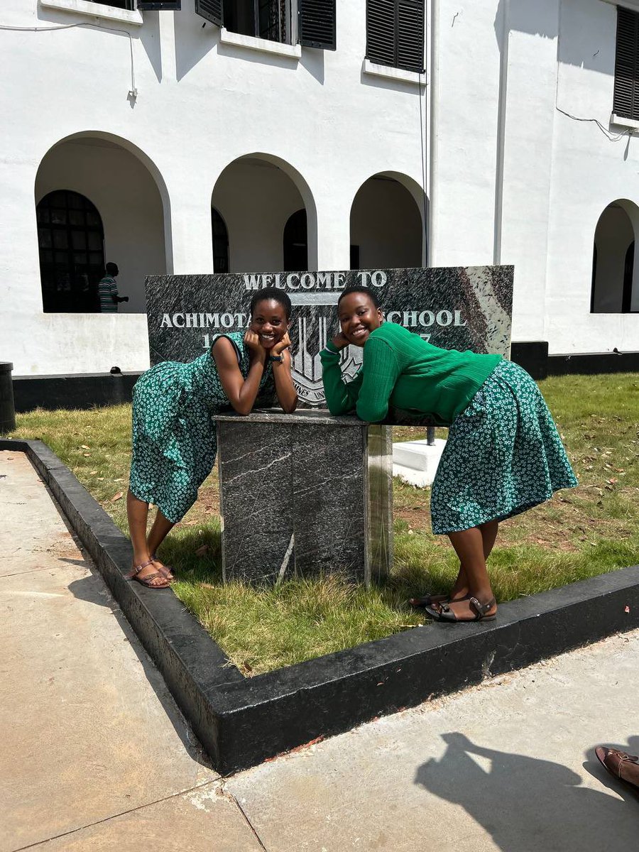 Jasper_women's tweet image. Nothing beats the beauty of a smile!🤍
 Have a Jasper festive season 

#Christmas2024 
#Jasperproject 
#JasperFestiveSeason