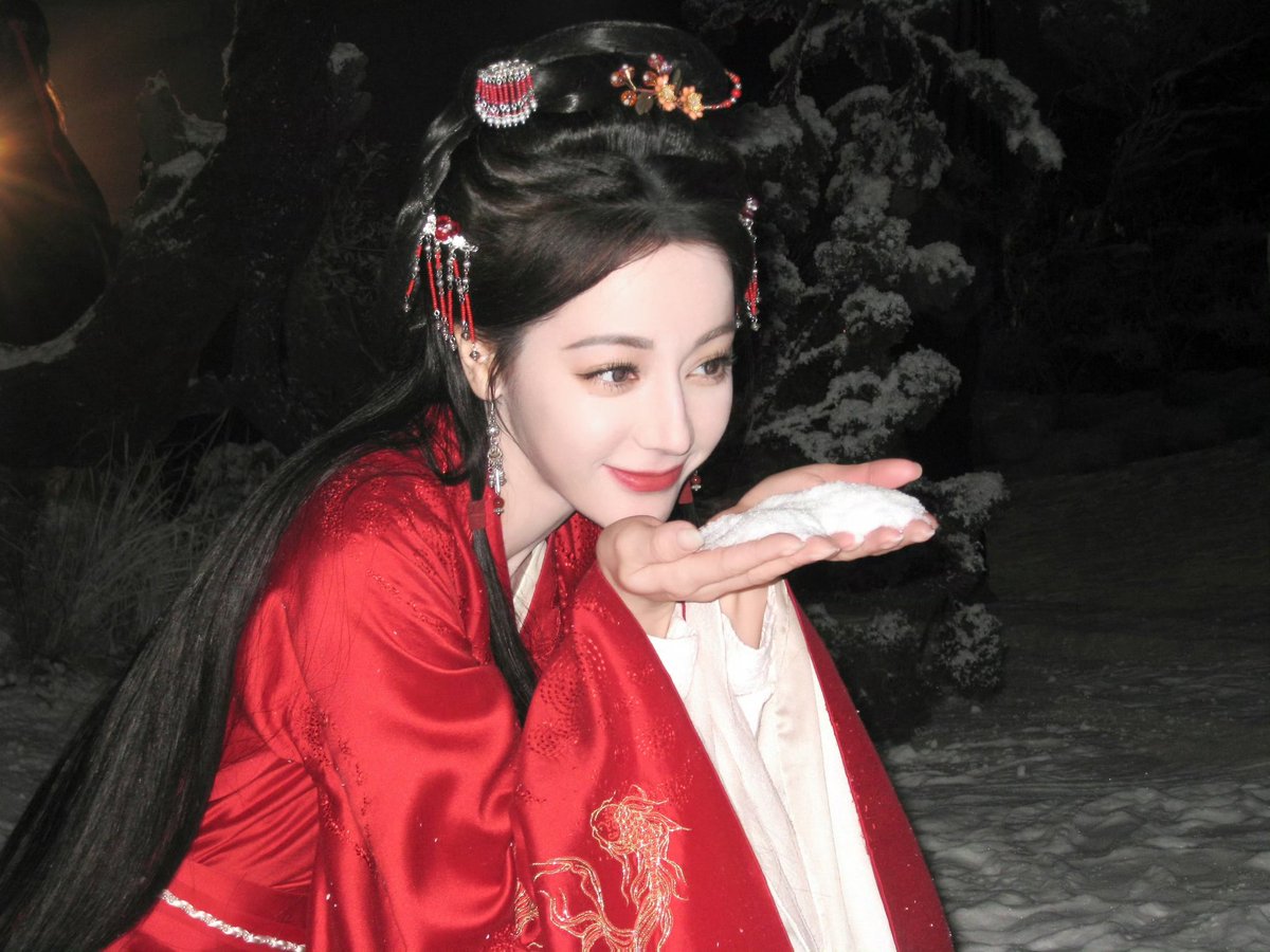 Kerriany702's tweet photo. #迪丽热巴 #dilraba #dilrabadilmurat #dilireba #迪麗熱巴 #디리러바 #ตี๋ลี่เร่อปา #Dilraba https://t.co/rM4vPYjP7i