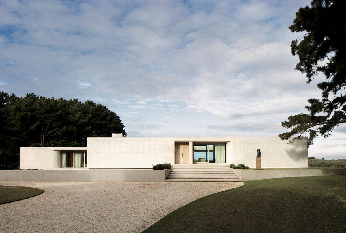4AAAAart's tweet photo. Cape Schanck House by Studio Goss 

Source: Studio Goss https://t.co/YmgM7X5mxG