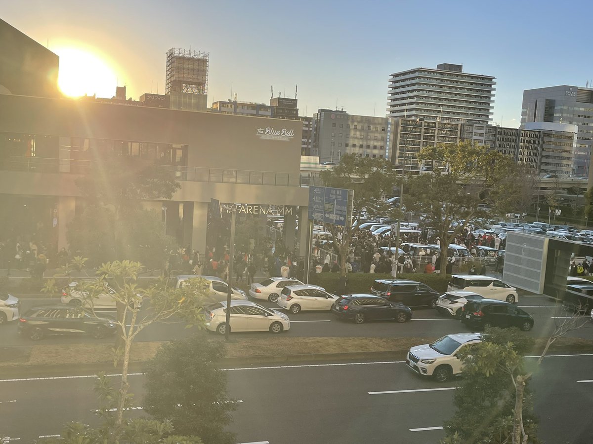 ishiharamikan2's tweet photo. ツアーファイナル、横浜、ぴあアリーナMM
素晴らしい夜でした💫

＃矢沢永吉
＃永ちゃん https://t.co/TvtnmlrEGq