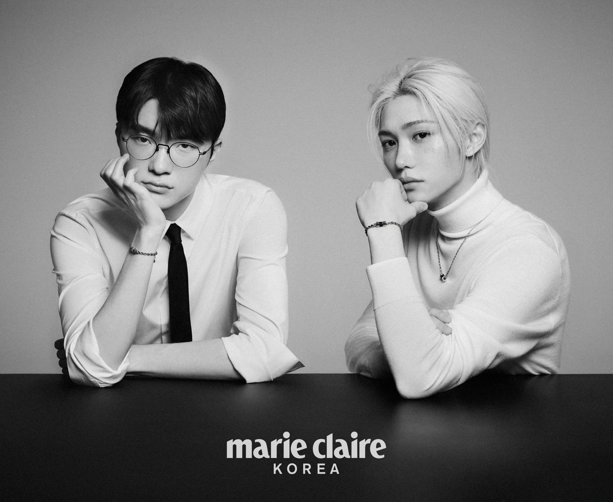 marieclairekr's tweet photo. #마��끌레르 X #유니세프

#필릭스 와 #페이커.
유니세프 팀 팔찌를 손목에 찬 두 사람이 한 자리에 앉아 마리끌레르의 카메라를 응시했습니다. 누군가에게 곁을 내어줄 수록 되레 얻게 되는 것에 대하여. 
이들과 함께한 화보 전체, 인터뷰 전문은 마리끌레르 1월호에서 만나볼 수 있습니다. https://t.co/N4BNqeVkN2