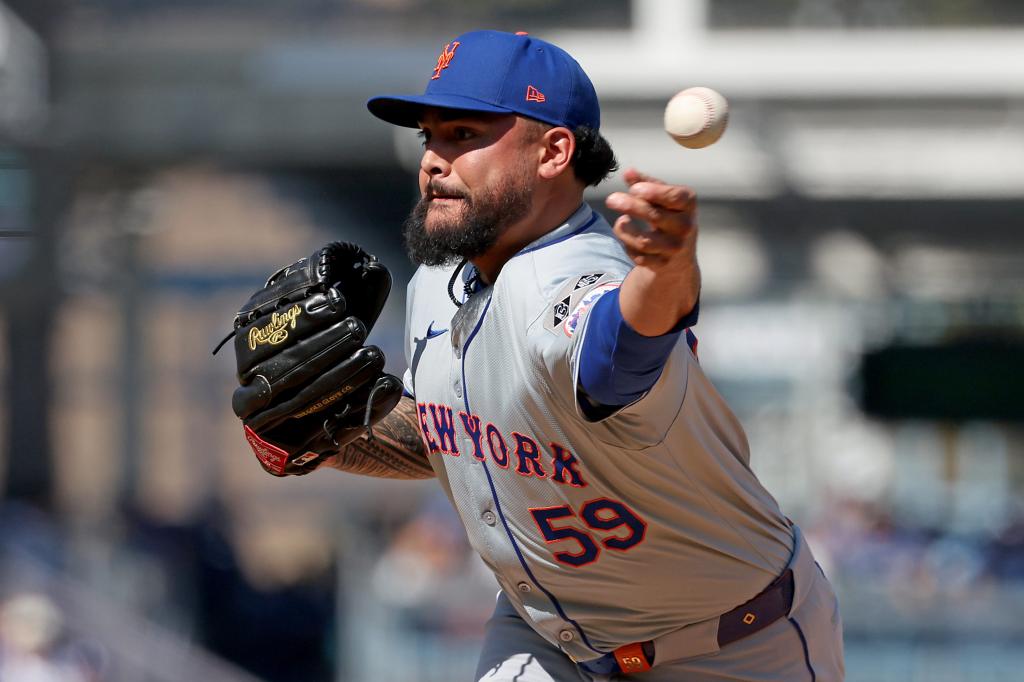nypostsports's tweet image. Sean Manaea returning to Mets on $75 million contract as rotation nears completion trib.al/UtDv62t