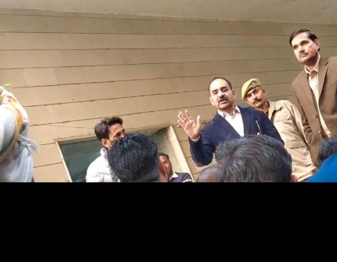 manoj90548's tweet image. लेवल 2 परिणाम जारी करने में देरी से छात्रो का भविष्य दांव पर लग रहा है। अध्यक्ष @alokrajRSSB जी से निवेदन है कि जल्द से जल्द परिणाम घोषित करें। #rssb #ResultIssue
#लेवल_2_परिणाम_जारी_करो
#L_2_भर्ती_से_न्यायिक_बाधा_हट_चुकी_है।
#आलोकराज_जी_रीट_L_2 का #सभी_पदों_पर_परिणाम_जारी_करो