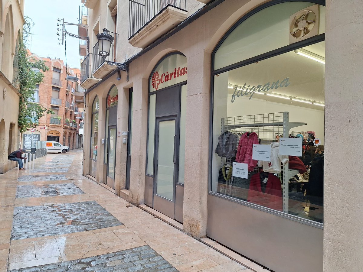 Col_Maria Rosa Molas tweet media