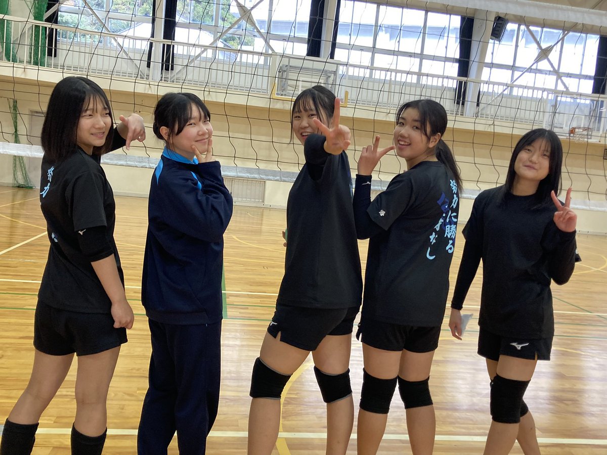 fm_jungle's tweet photo. now on air
レッツ青春クラブ
出石高校バレー部🏐 https://t.co/6WH37hFCwI