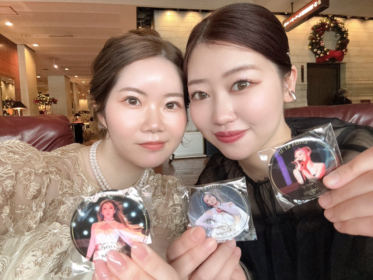 _93riishan_'s tweet photo. 名古屋ディナーショー最高だった🎄💖
來未ちゃん世界一です🌍
#倖田來未 https://t.co/hyWxX9AJaQ