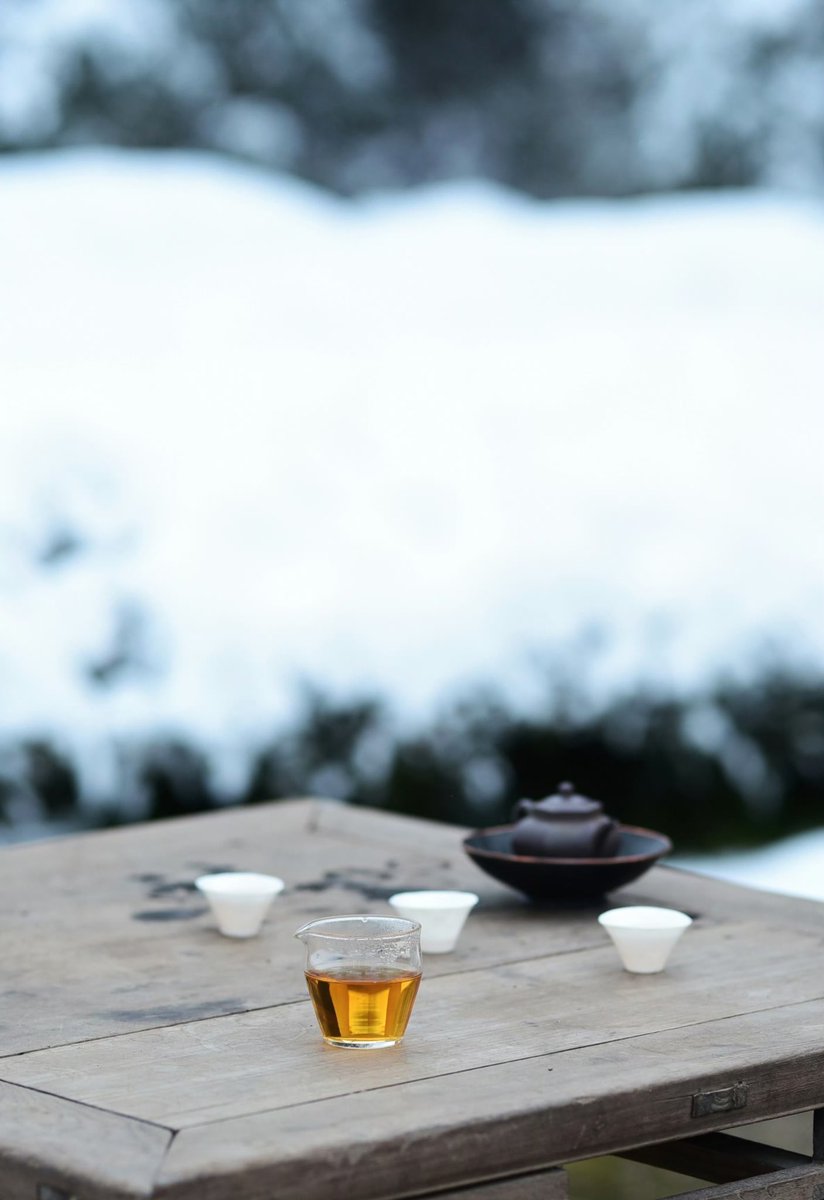 When the year is about to end, I feel that the years are deep.