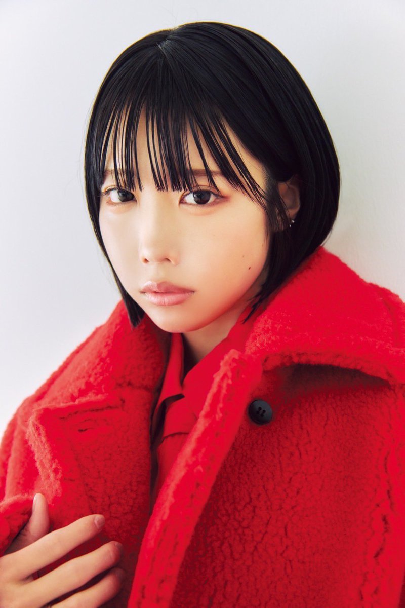 本日12/23(月)発売の 「SPRiNG」2月号で本田翼さんと表紙を務めます