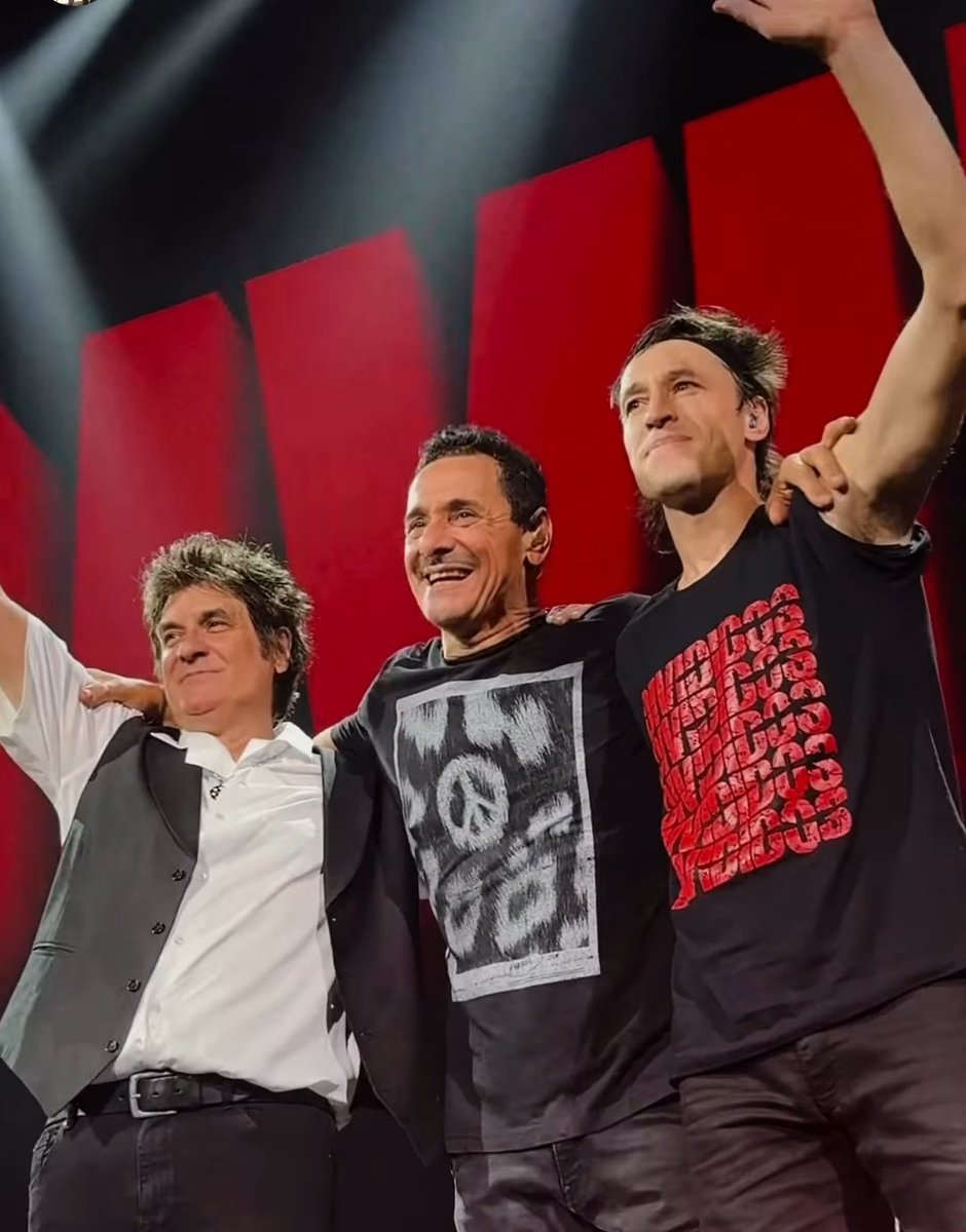 Gracias por tanto <a href="/DivididosOK/">Divididos</a>