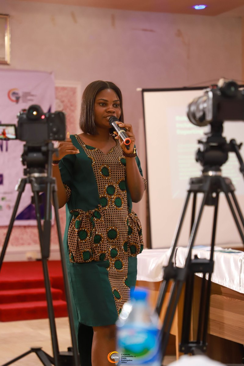 OladunjoyeBles1's tweet photo. Dropping the mic (not the pen) for 2024 and getting ready to dance and 'maybe' finalize some reports.

Compliments of the season from Borno state where I facilitated a training for journalists on Disability and Elections. 

Thanks @CAPPAfrica for entrusting me to do this. https://t.co/pDBL31Gtd6