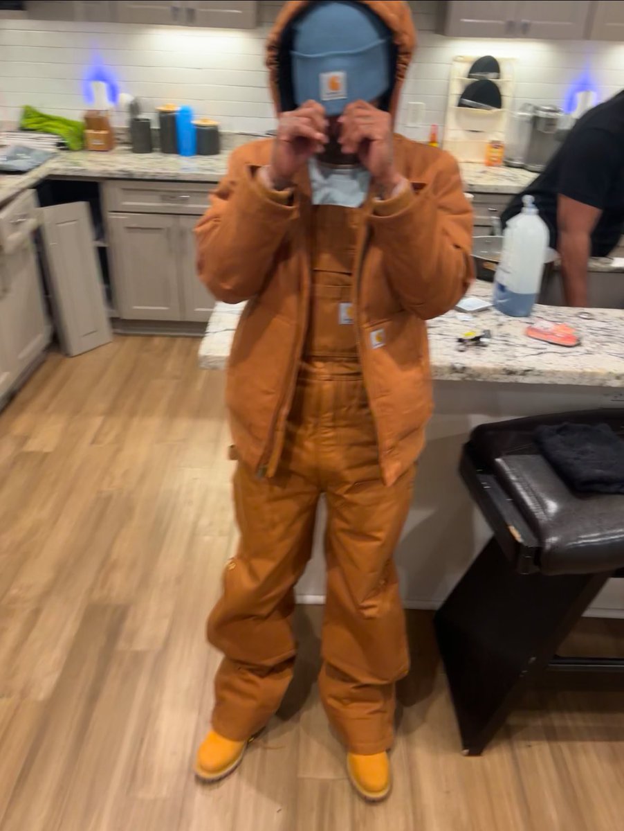 BlockBoy_Tip's tweet image. Nigga do sumn…