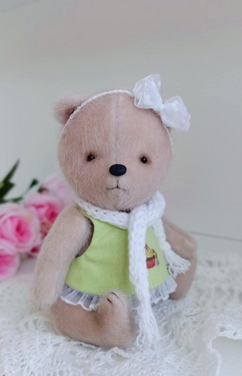 dailydollshop's tweet photo. Teddy bear https://t.co/RwF2htl4Wd #teddybear #dailydollshop #teddytoys #handmadeteddybear #handmadedoll #handmadetoy #babyshower #keeper #artdoll #ooak #teddyfriends #plushtoy #christmasgifts #valentinesgift #birthdaygift #toys #dolls #plushtoys #easter #homedecor #miniature https://t.co/o0pUvPpNVG