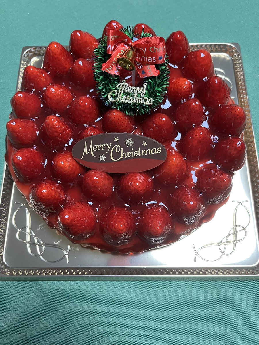tiki_cb_hp_pf's tweet photo. 毎年恒例のクリスマス会🎄
今年も美味しく焼けました😆
#fhab #横須賀 https://t.co/oZnP3a9gMI