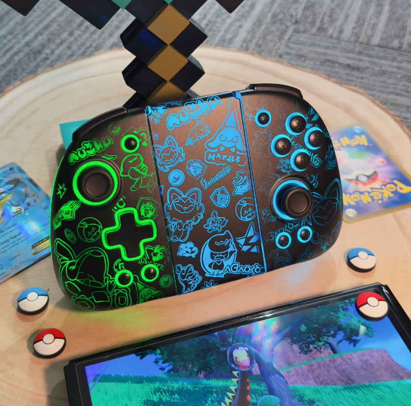 ✨Funlab x OoC Pokémon Giveaway ✨ 

It's the most wonderful time of the year! We're giving away this Scarlet &amp; Violet FUNLAB Luminous Wireless Joypad and FUNLAB Lumingrip Switch Joypad Charging Grip set to two lucky winners, whether naughty or nice!

To enter the giveaway: