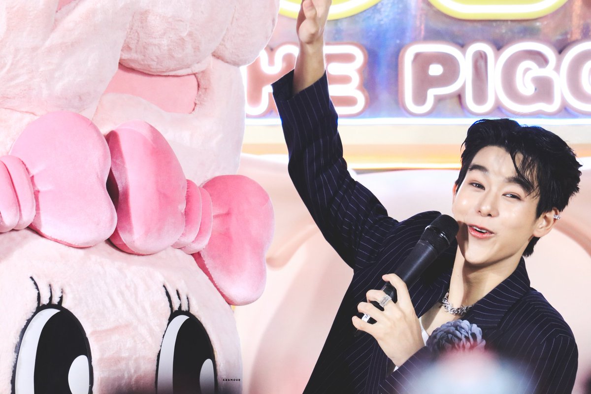enamoursnap__'s tweet photo. โ๐๐.๐๐.๐๐๐๐
๊ฐแข. ฬซ .แข๊ฑ
โ เธเธตเนเนเธเธนเธเธฐ เธซเธนเธเนเธญเธเธซเธขเนเธฒเธขเธกเนเธฒเธเธเธ โ
๐ด #krmjtc #KRITngamtanakijja #FDPickUPDay2
โ๏ธ@krmjtc
โ๏ธ #ENAMOURSNAP https://t.co/sZAnWVyHFm