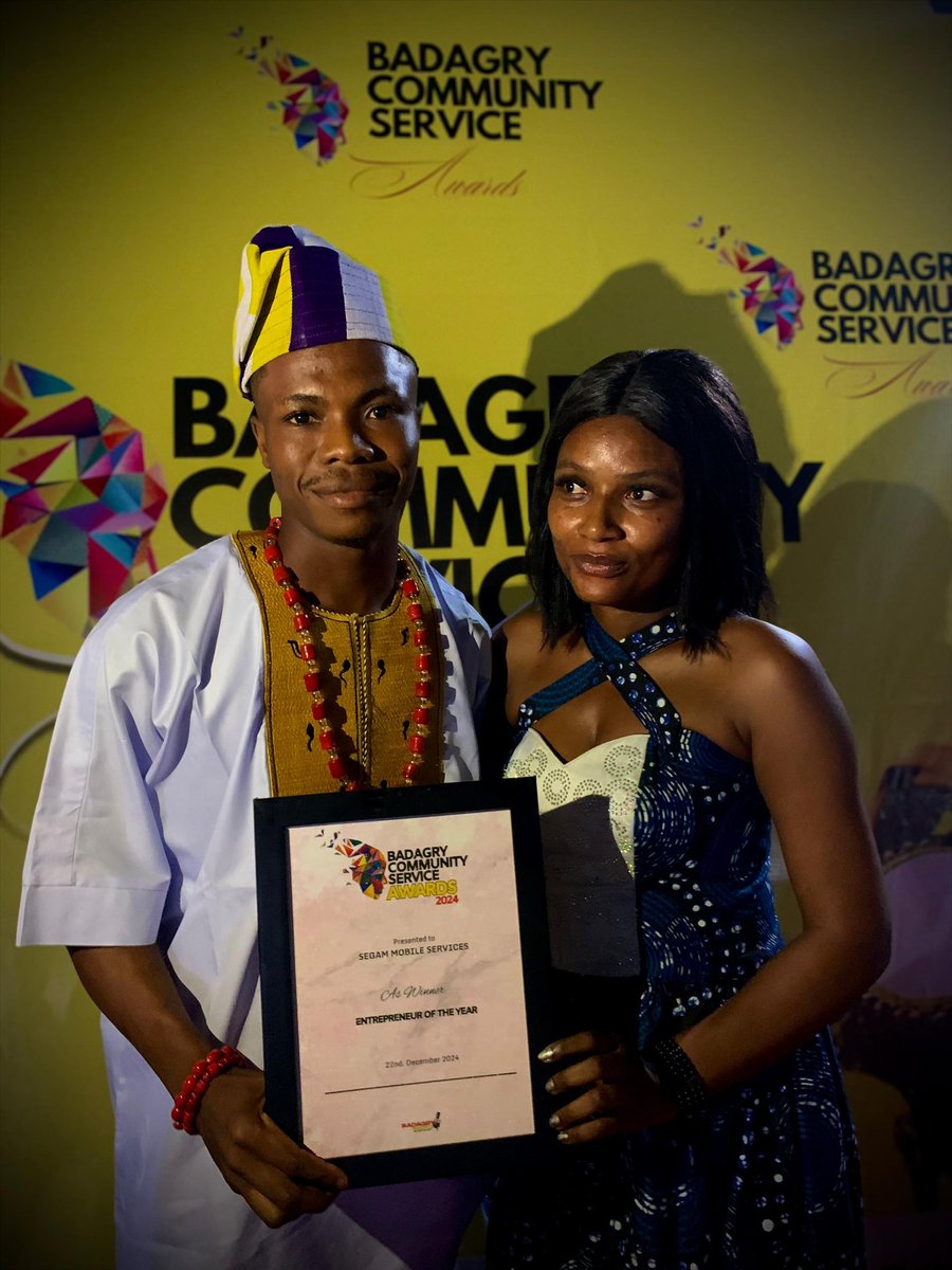 SegamMobileServ's tweet photo. Moments from the Badagry Community Service Awards (BCSA 2024) with winner of Entrepreneur of the Year award, Segam Mobile Services 🏆 https://t.co/4oRs3YNAtx