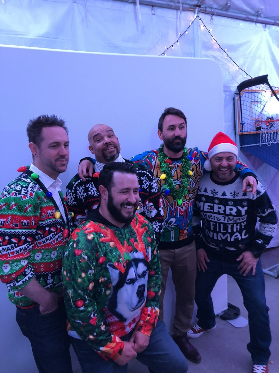 marcel_cameraop's tweet image. We out here trying to function… #holidayparty #christmas party #helinet #helinetaviation happy holidays to everyone and happy new year