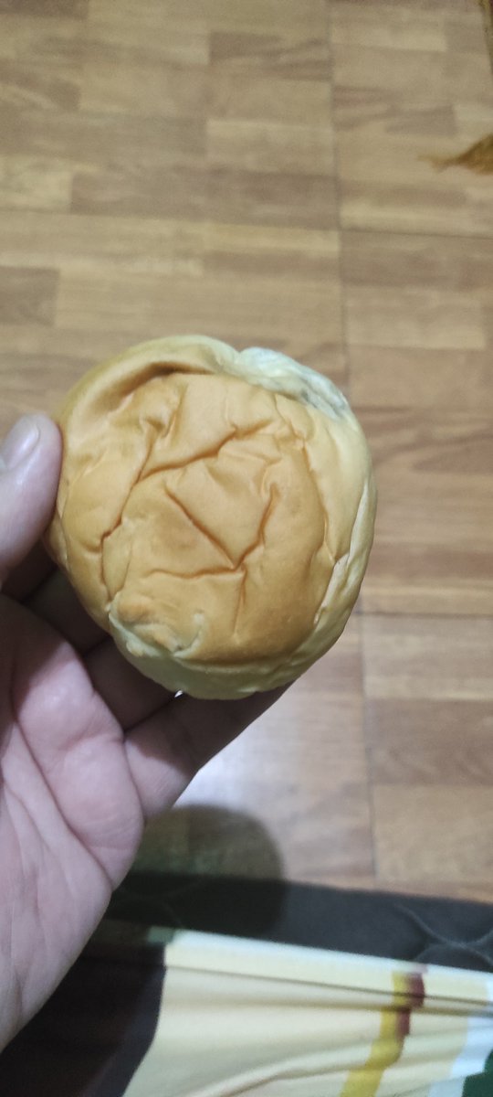 s*ri r*ti makin hari makin menyedihkan wkwk