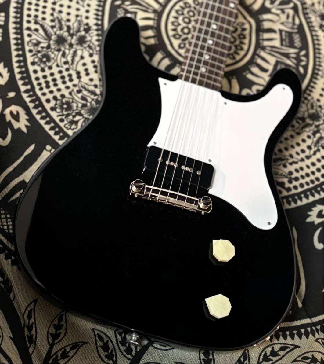 ギブソンフロア Epiphone~USA Collection~ Coronet -Ebony