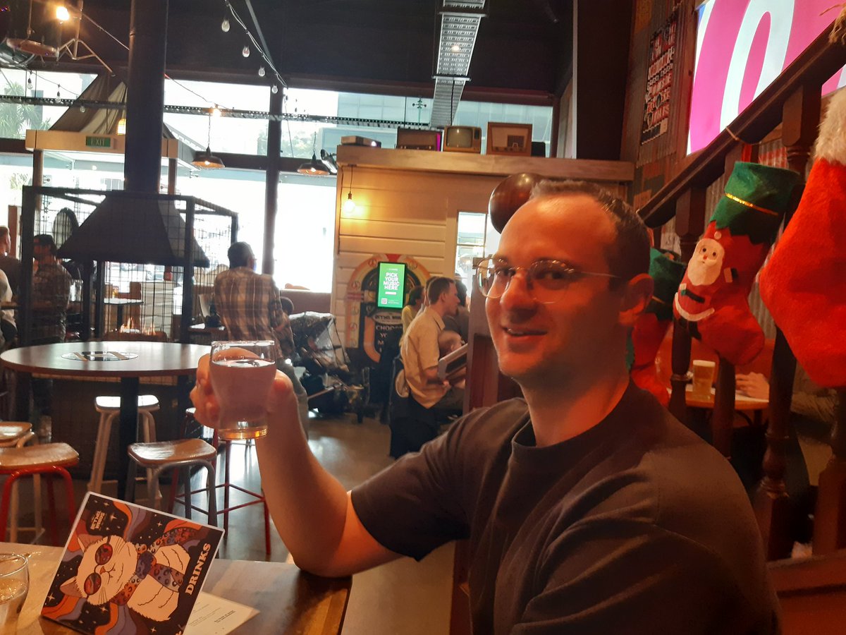 MmcScience's tweet image. Congratulations to @DevlinForsythe, PhD thesis submitted before the Christmas break ... now just need the summer to start!