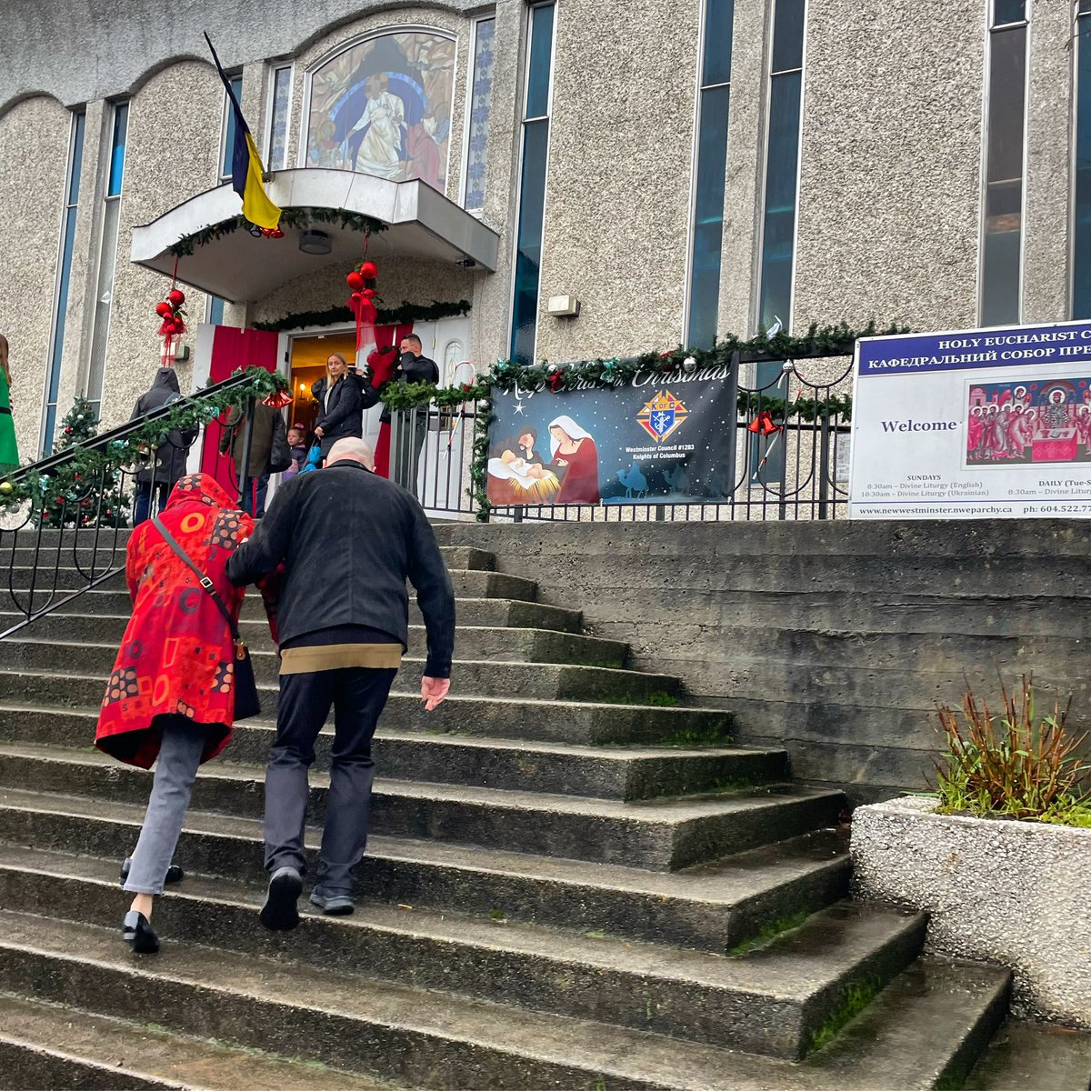 Rob604_Rob604's tweet image. 🇺🇦 🎄💛💙🥟
2024 Ukrainian Christmas Market @ Holy Eucharist Ukrainian Catholic Cathedral
New Westminster, British Columbia
#ukrainianchristmasmarket #newest #ukrainianincanada #ukrainiancanadian #Rob604 #christmasinvancouver #christmasmarket