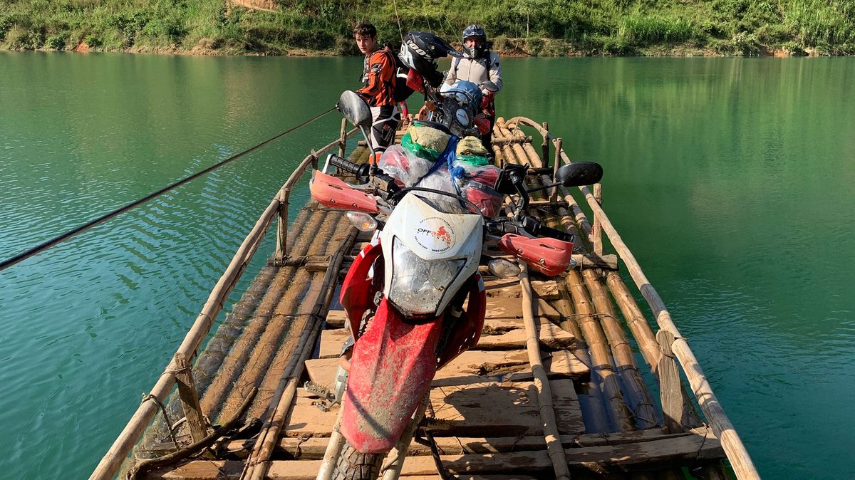 vietnamriders1's tweet image. The country's diverse landscapes make it an iconic destination for motorbike enthusiasts. 🔜

📲 motorbikevietnam.com

#aniconicdestination #premierdestination #northeastroute #vietnam #xuhuong2024 #trending2024 #motorbike #motorcycle #tour #rental #honda #XR150L #CRF250L #CRF
