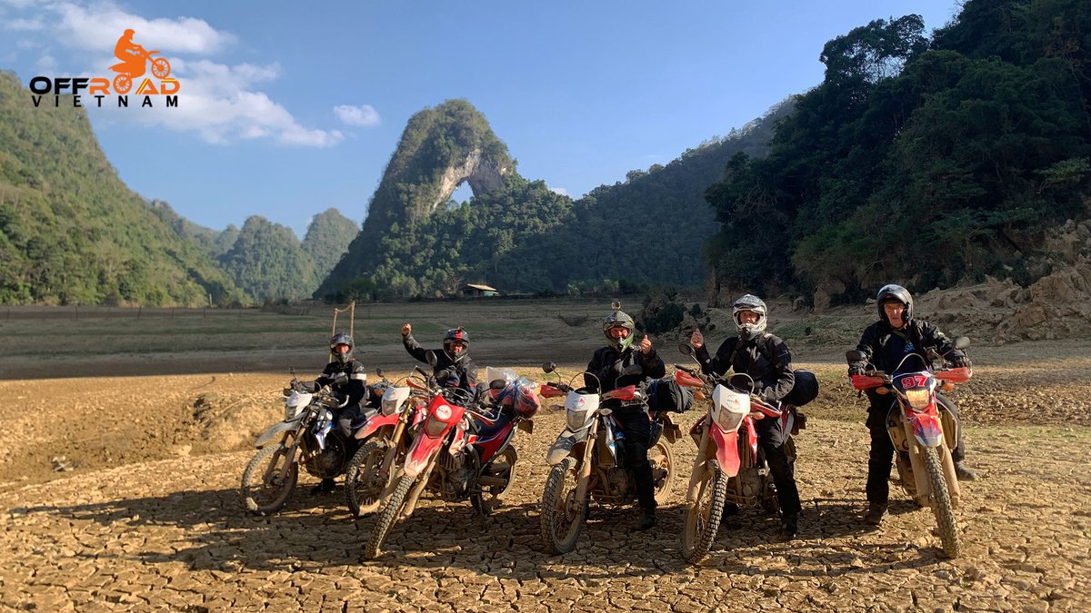vietnamriders1's tweet image. The country's diverse landscapes make it an iconic destination for motorbike enthusiasts. 🔜

📲 motorbikevietnam.com

#aniconicdestination #premierdestination #northeastroute #vietnam #xuhuong2024 #trending2024 #motorbike #motorcycle #tour #rental #honda #XR150L #CRF250L #CRF