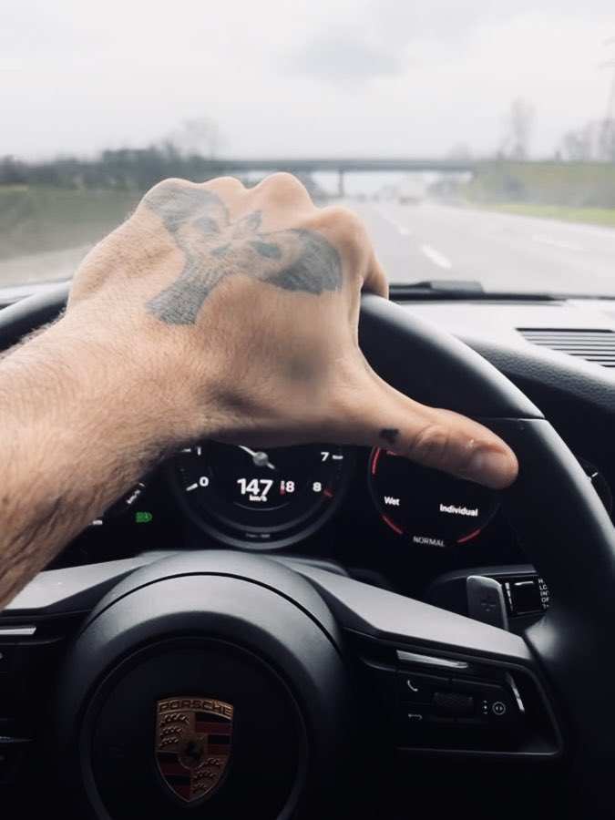 ony0urmark__'s tweet photo. ㅤ

On my way to pick up my nephew from school for his birthday today. I feel a lil old lol.

ㅤ https://t.co/cFJpK1Uv48