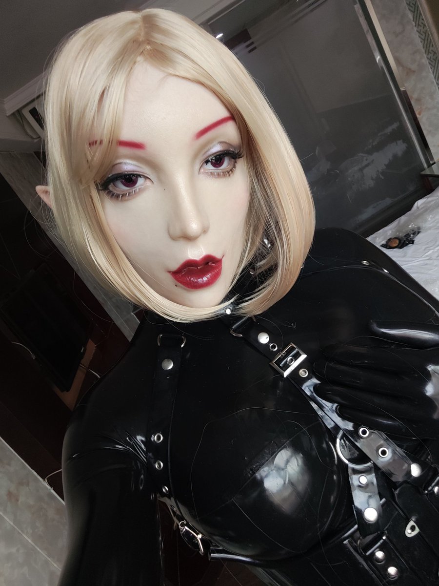 黑色乳胶完美女友
#胶衣 #乳胶衣 #DMS #latex