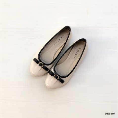 akubukanprilly's tweet photo. kalian harus tau kalau ada flatshoes dari LOKAL BRAND SHOEBALI yang comfortable for daily use dan bakal cantikk baget kalau dipakai🌷🌷

A Thread ✨ https://t.co/a3fOkogHMu