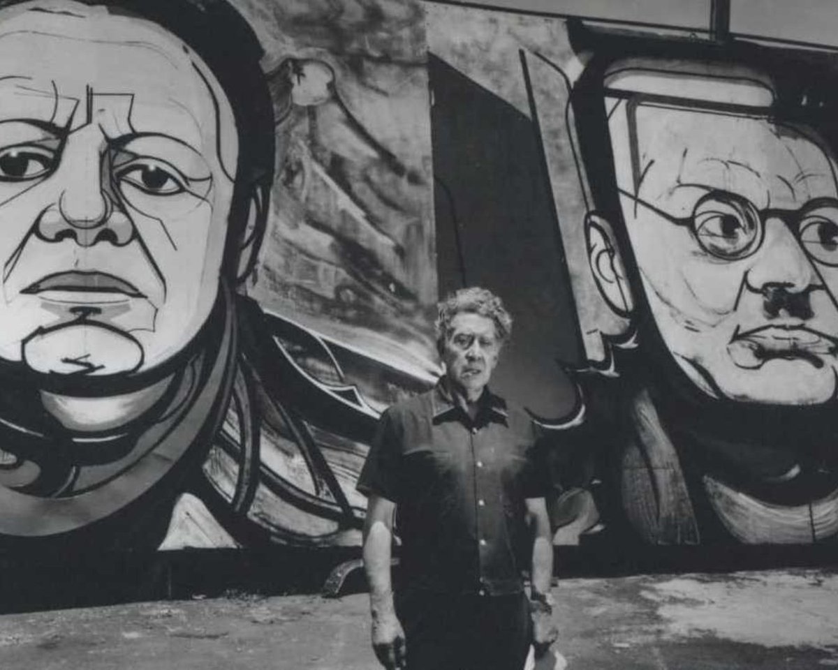 PerspectivasH11's tweet photo. El #29DeDiciembre de 1896 nace David Alfaro Siqueiros, Considerado como uno de los “Tres grandes muralistas mexicanos“ junto con Diego Rivera y José Clemente Orozco, exponente de la Escuela Mexicana de Pintura y también un activista político. 🎨🖌️👨🏽‍🎨 https://t.co/1JHfxlZz1j