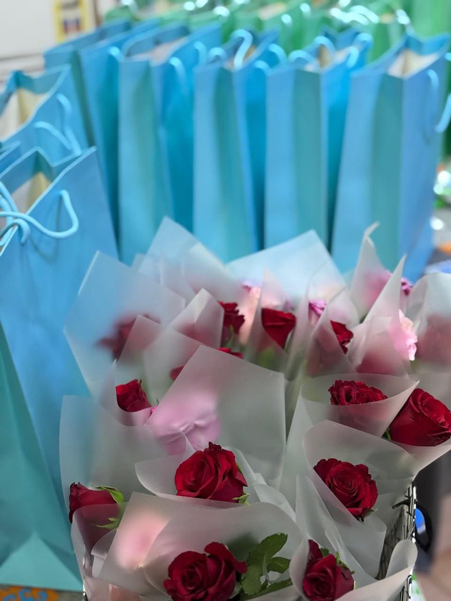 زيارة أعضاء مجلس كرسي جامعة جدة للدعم المجتمعي
لدار الرعاية الاجتماعية بمكة المكرمة في يوم الأحد
٢١/ ٦ / ١٤٤٦ الموافق ٢٢/ ١٢ / ٢٠٢٤ لبحث سبل التعاون لتقديم الدعم والرعاية وذلك تأكيداً على الاهتمام بفئة كبار السن