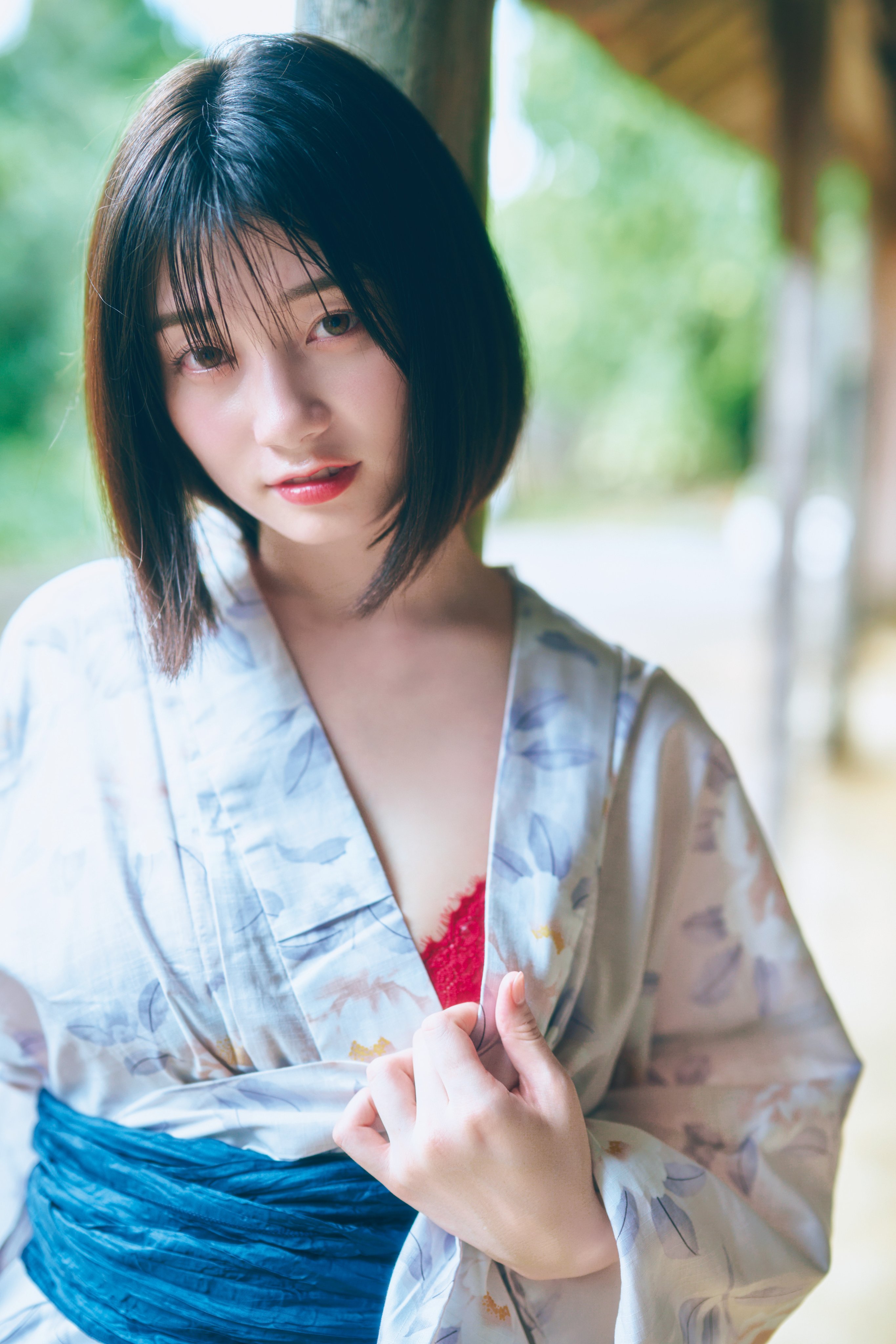 瀬戸環奈1st写真集 - Hledat / X