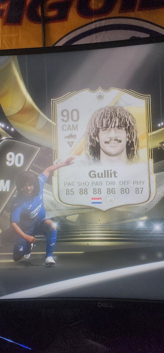 oBrxzzy's tweet photo. @FIFA22_INFO Gullit gang https://t.co/OBRU5RNryo