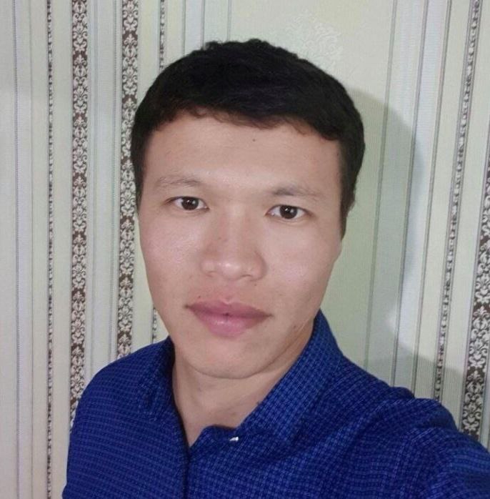 Veritas_kz's tweet photo. 1/4
13 December 2024 #Astana
Preventive political persecution before the announced peaceful protests 16 December 2024.
Police officers came to the house of civil activist Nurbol #ONERKHAN demanding that he leave with them,
#ActivistsNotExtremists #NoToCooruption @latinopoulou https://t.co/bTWGFtPOmU