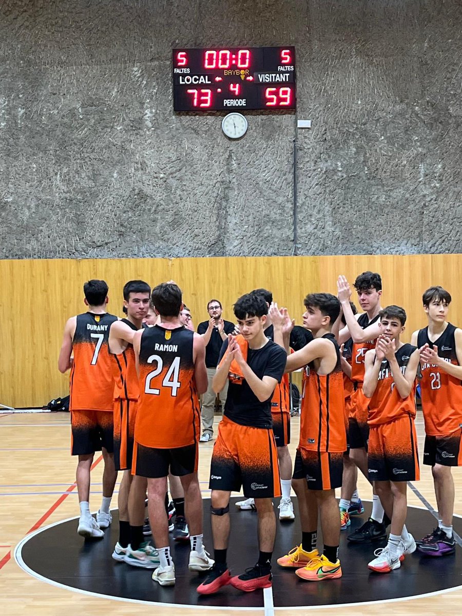 safaclaror's tweet photo. RESULTATS | 🏆 C.c. Júnior Masculí Nivell A
#JrMasc 7️⃣3️⃣
@QbasketStCugat 5️⃣9️⃣
💬 Partit treballat per acabar l’any.
#SafaClaror | #ForçaSafa https://t.co/Y8CUag34ec