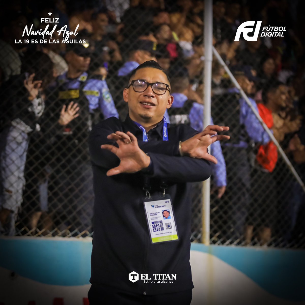 FutbolDigitalHn's tweet photo. El que es campeón celebra como quiere 🏆🦅
#FutbolDigital #MotaguaCampeón #NavidadAzul https://t.co/7swfEgEIFc
