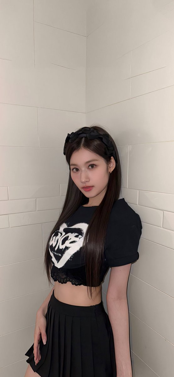 ITGIRLSANA2912's tweet photo. No entendía, porqué lo que estudian astronomía estaban tan enamorados de las estrellas, hasta que vi tus ojos y lo entendí al instante.
💜♥️💞💖💜♥️💝💞💜♥️
D-6 #HappySANAday
💜♥️💞💖💜♥️💝💞💜♥️
#TWICE #SANA #사나 #サナ #SHAcember #NOSANANOLIFE
#미나토자키사나 #湊崎紗夏 https://t.co/zj6Y67onQ2