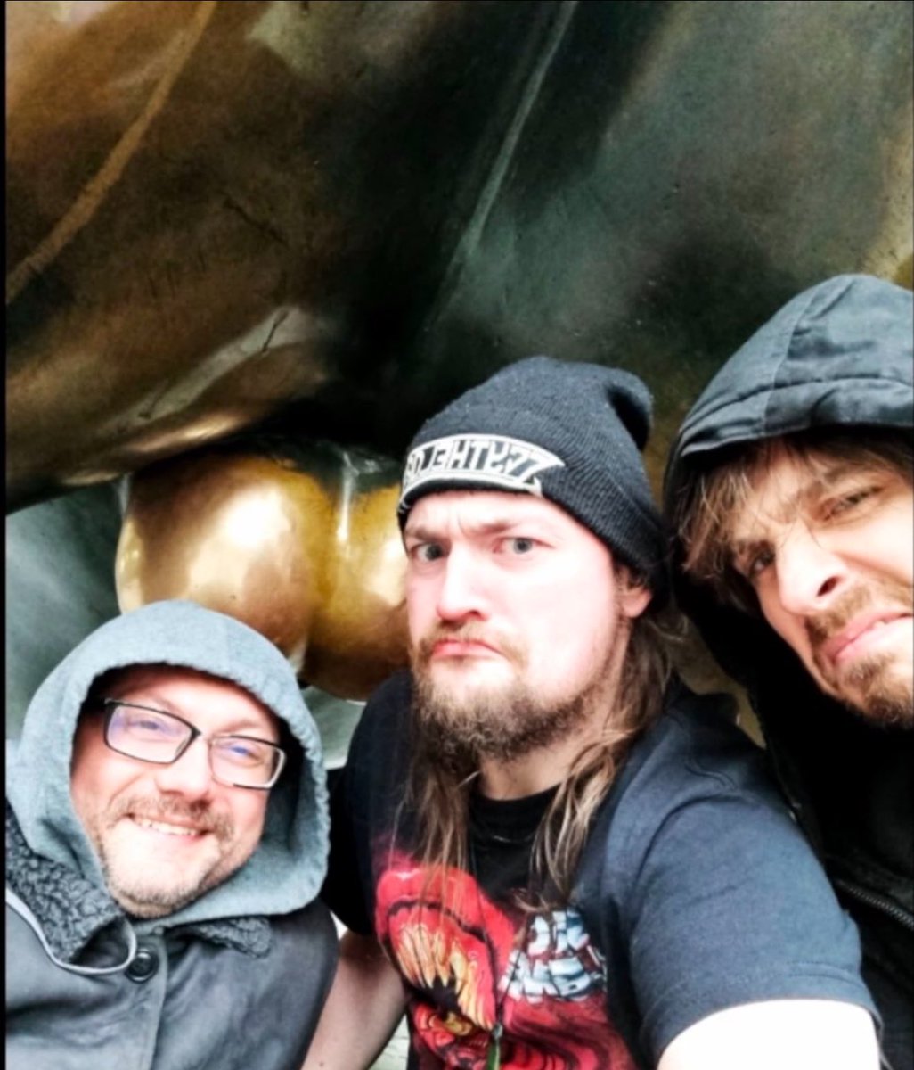 ninamoosh's tweet photo. the three horsemen of the apocalypse https://t.co/Cumw6sOsw7