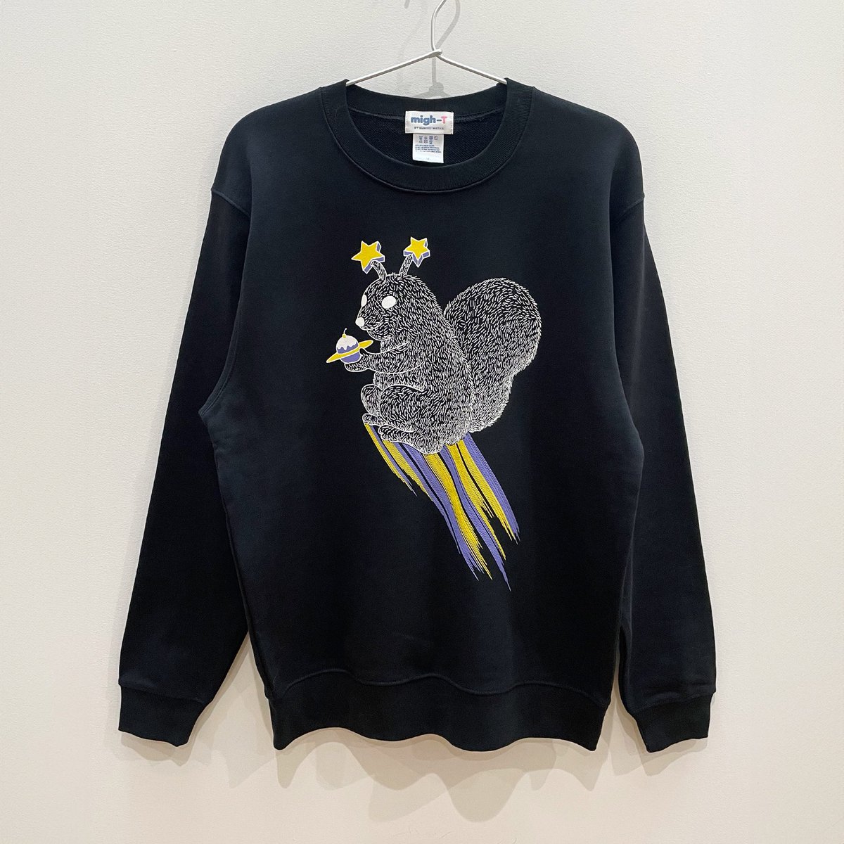 KumikoWatari's tweet photo. 宇宙のリスTシャツさっそくオーダーありがとうございます♪ 同じプリントのスウェットもご注文いただけます♪ 楽しいデザイン、ぜひヒッキーとおそろいしてみてください🥰　#宇多田ヒカル 
https://t.co/saEb3xFy7M https://t.co/3TC95iwMRd